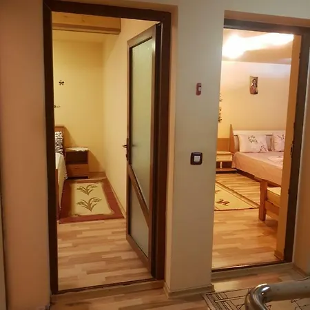 Vilele Mar-maris Tatil Evi Mangalya